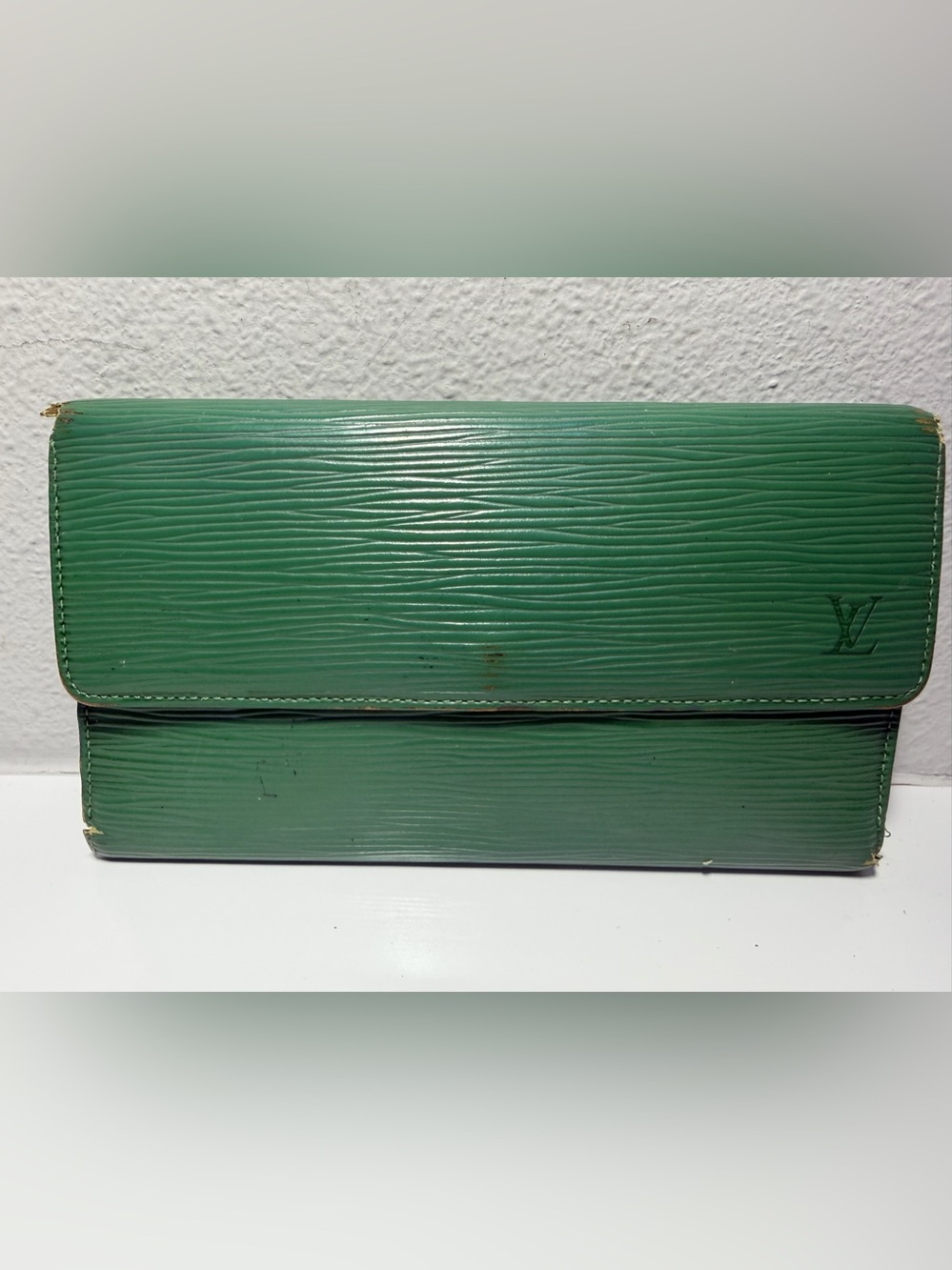 Louis Vuitton Green Epi Leather Women’s Long Wallet - project